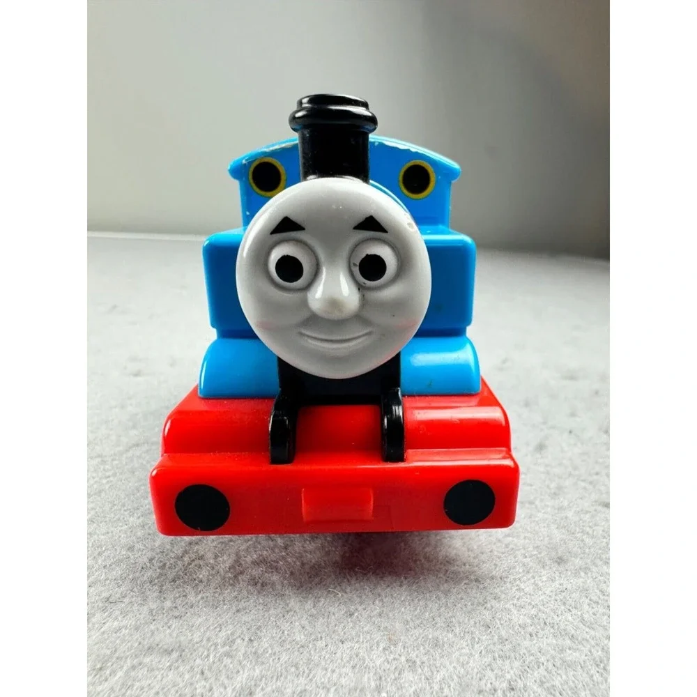 Thomas & Friends Pullback 2009 Thomas the Tank Engine Train Mattel Does Not Work
